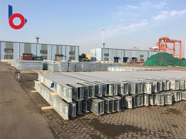 2015���������31����800�ֶ�п���׸���