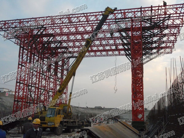 ����ʩ��